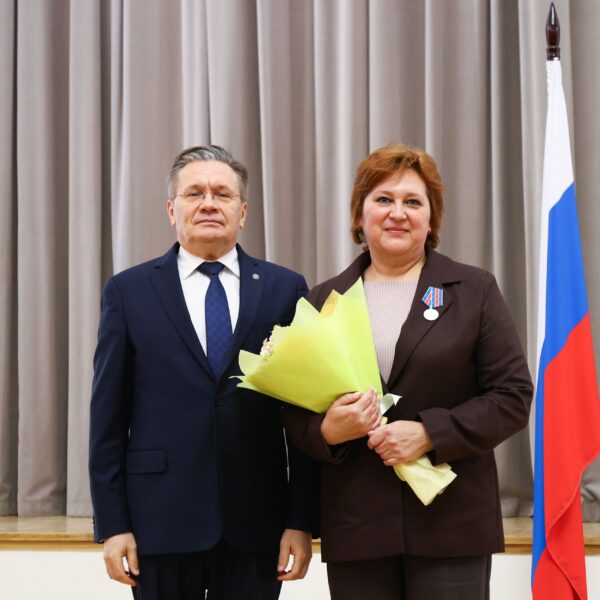 Сотруднице Ковровского механического завода вручили госнаграду